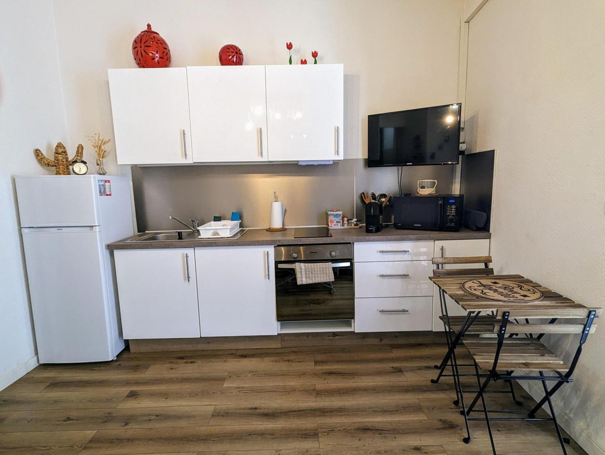 Appartement Cosy Proche Du Port Nice Exterior foto