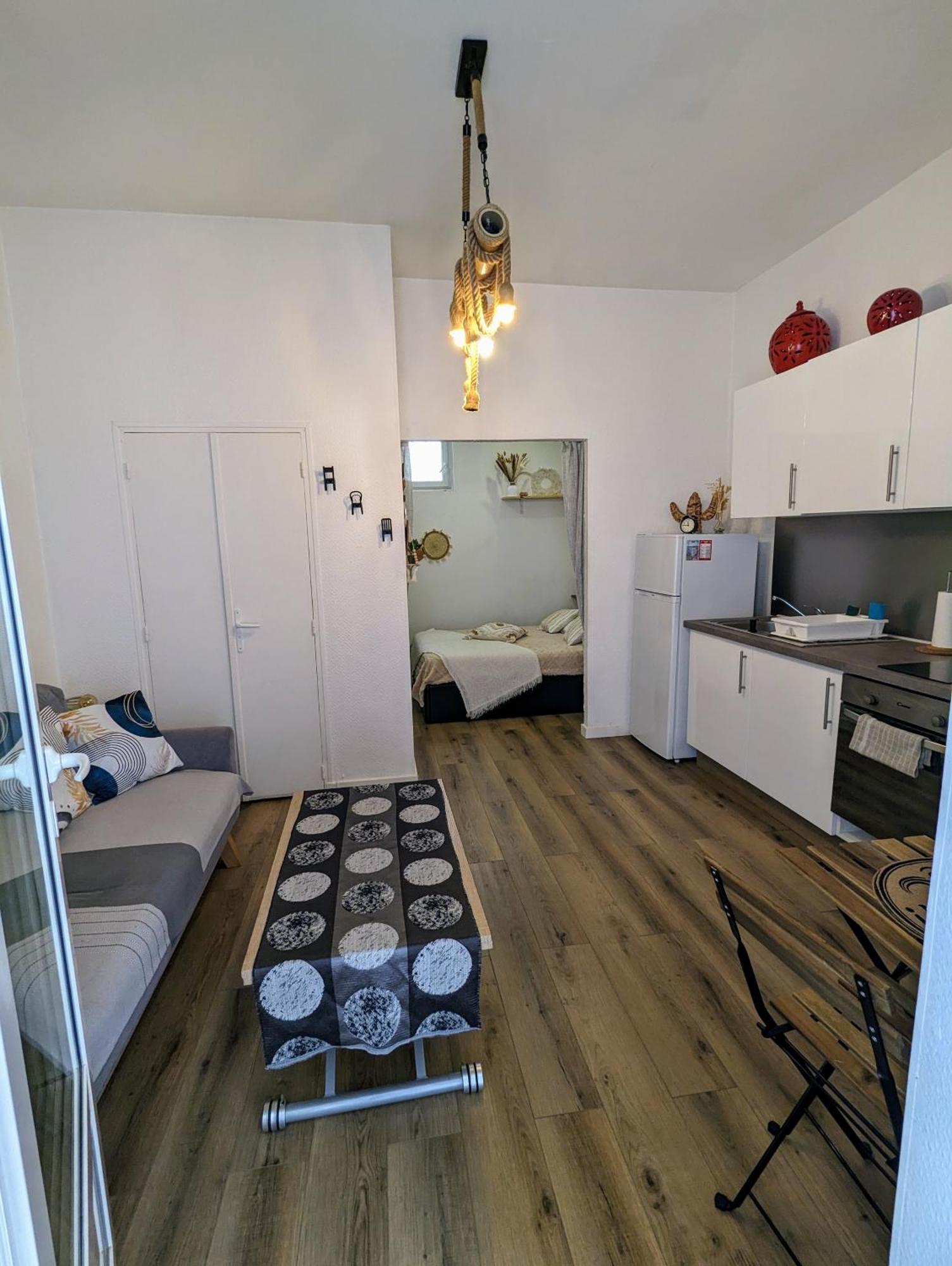 Appartement Cosy Proche Du Port Nice Exterior foto